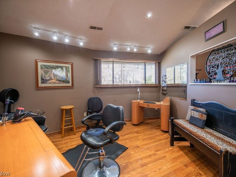 411 W Canal Street, Malvern, OH 44644 Photo 28