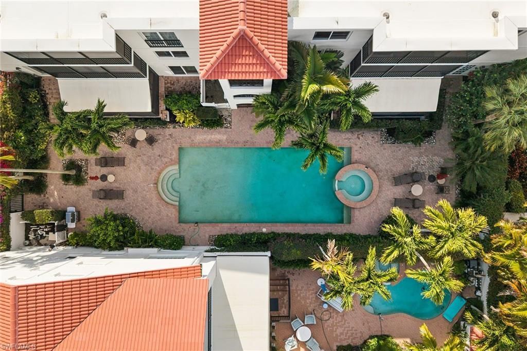 1005 4th St S, Unit 203, Naples, FL 34102 Photo