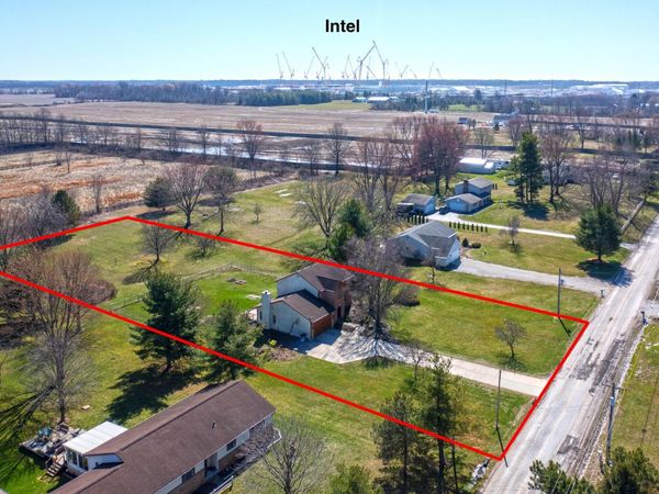 5390 Clover Valley Road NW, Johnstown, OH 43031