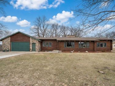 830 W Church Street, Belle Plaine, MN 56011