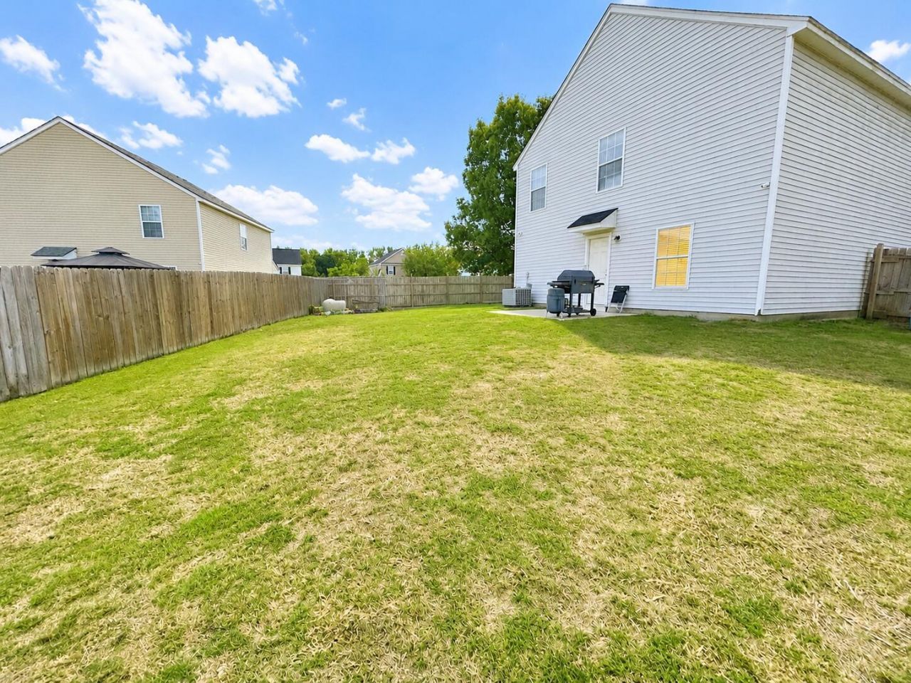 100 Dellwood Street Photo 20