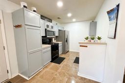 100 Dellwood Street photo 4