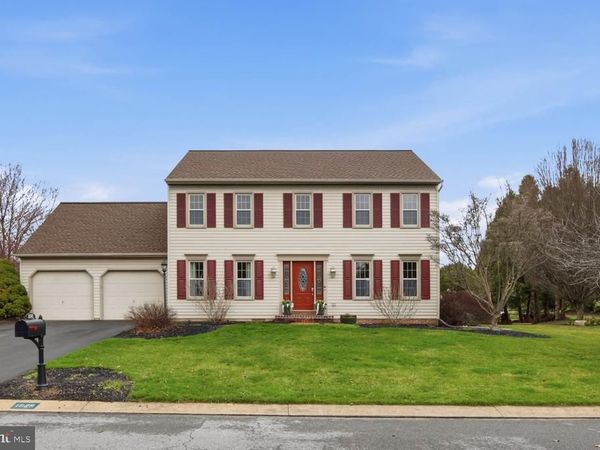 1829 KRYSTLE DRIVE, LANCASTER, PA 17602