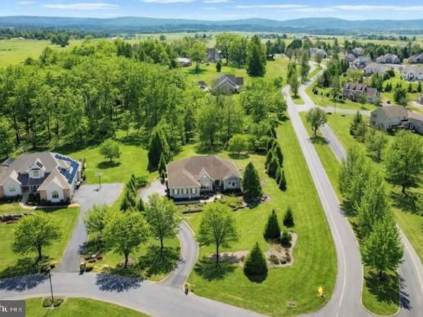 1000 GLENWOOD LANE, LEBANON, PA 17042