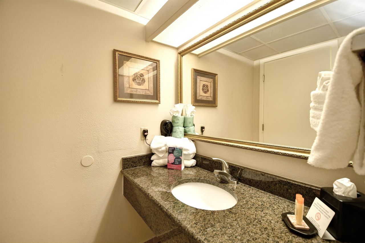 1105 S Ocean Blvd. Photo 15