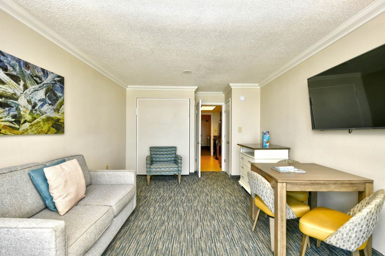 1105 S Ocean Blvd. Photo 7