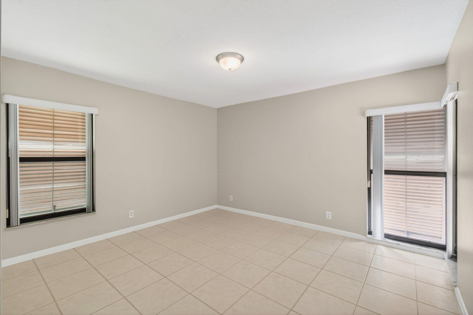 3939 NE 5th Avenue, Unit B201, Boca Raton, FL 33431 Photo