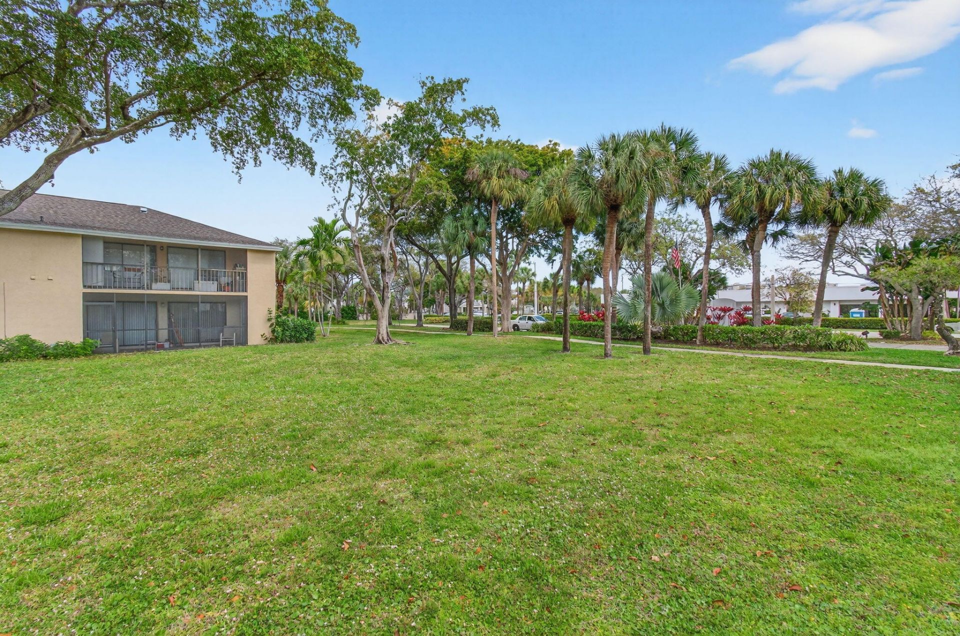 3939 NE 5th Avenue, Unit B201, Boca Raton, FL 33431 Photo