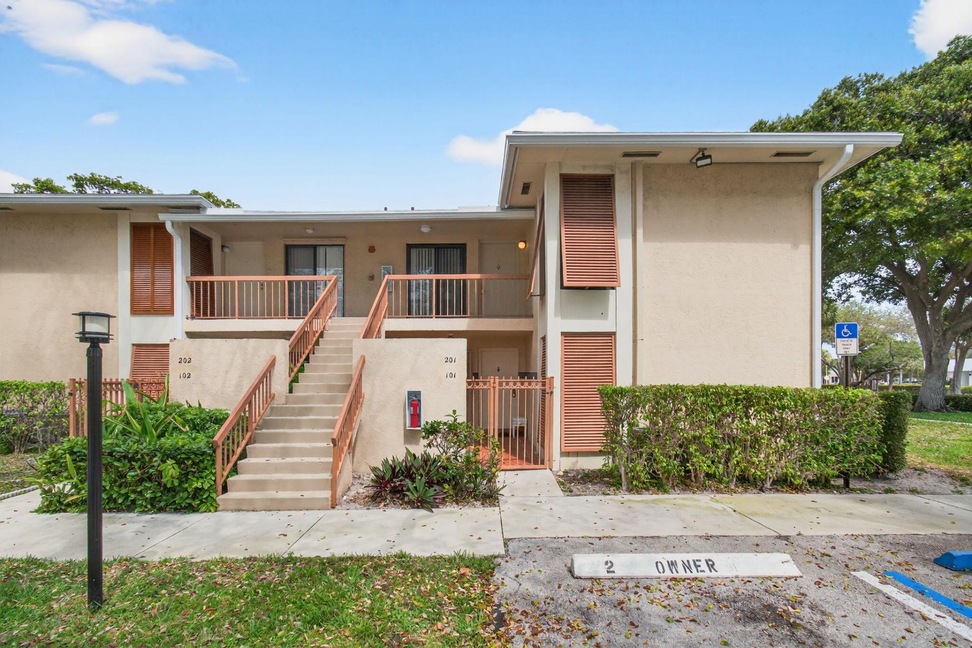 3939 NE 5th Avenue, Unit B201, Boca Raton, FL 33431 Photo