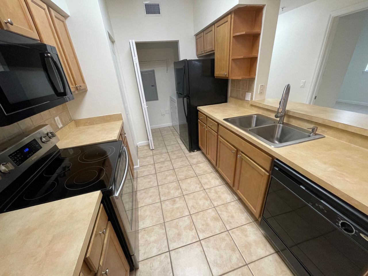 9857 Baywinds Drive, Unit 9111, Royal Palm Beach, FL 33411 Photo