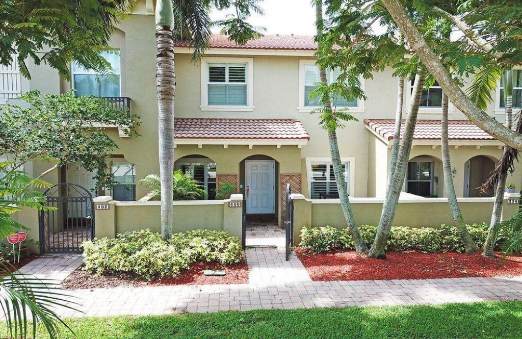 400 Lake Monterey Circle, Boynton Beach, FL 33426 Photo