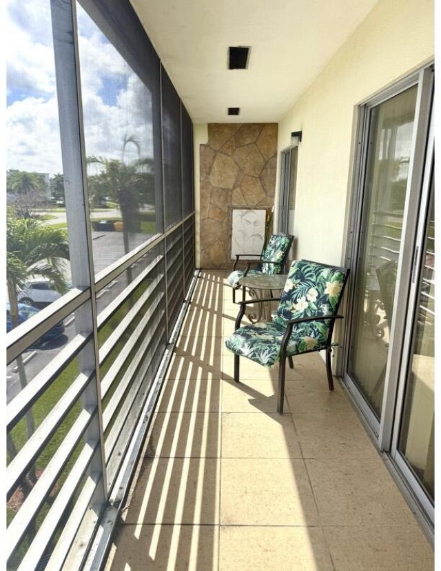 162 Preston D, Boca Raton, FL 33434 Photo