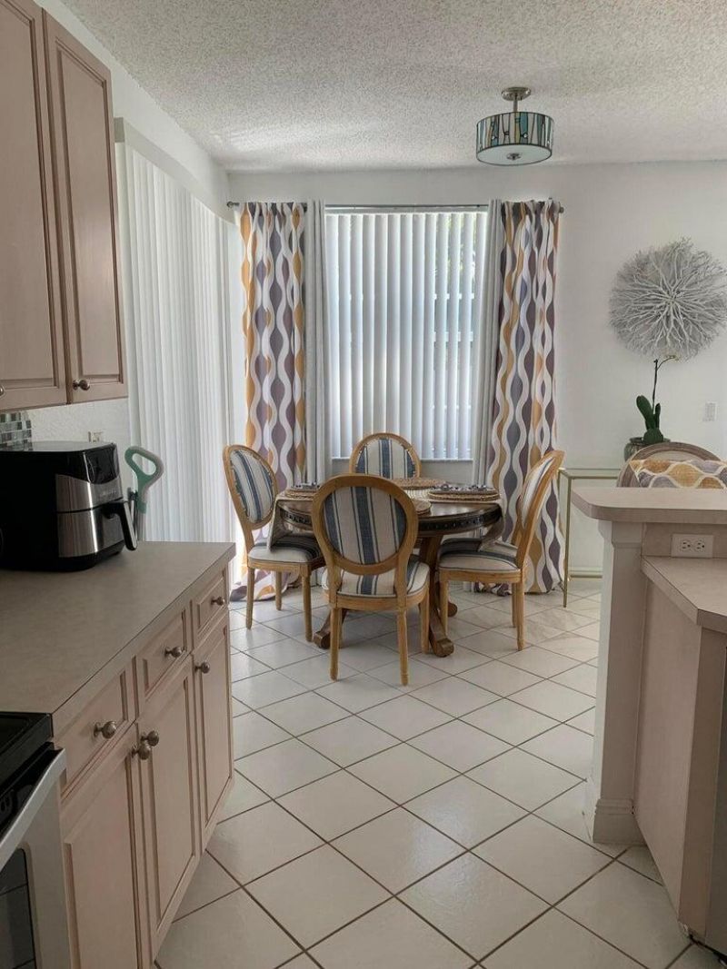 2087 Chagall Circle, West Palm Beach, FL 33409 Photo
