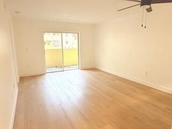 14930 SW 82nd Terrace, Unit 16-203, Miami, FL 33193