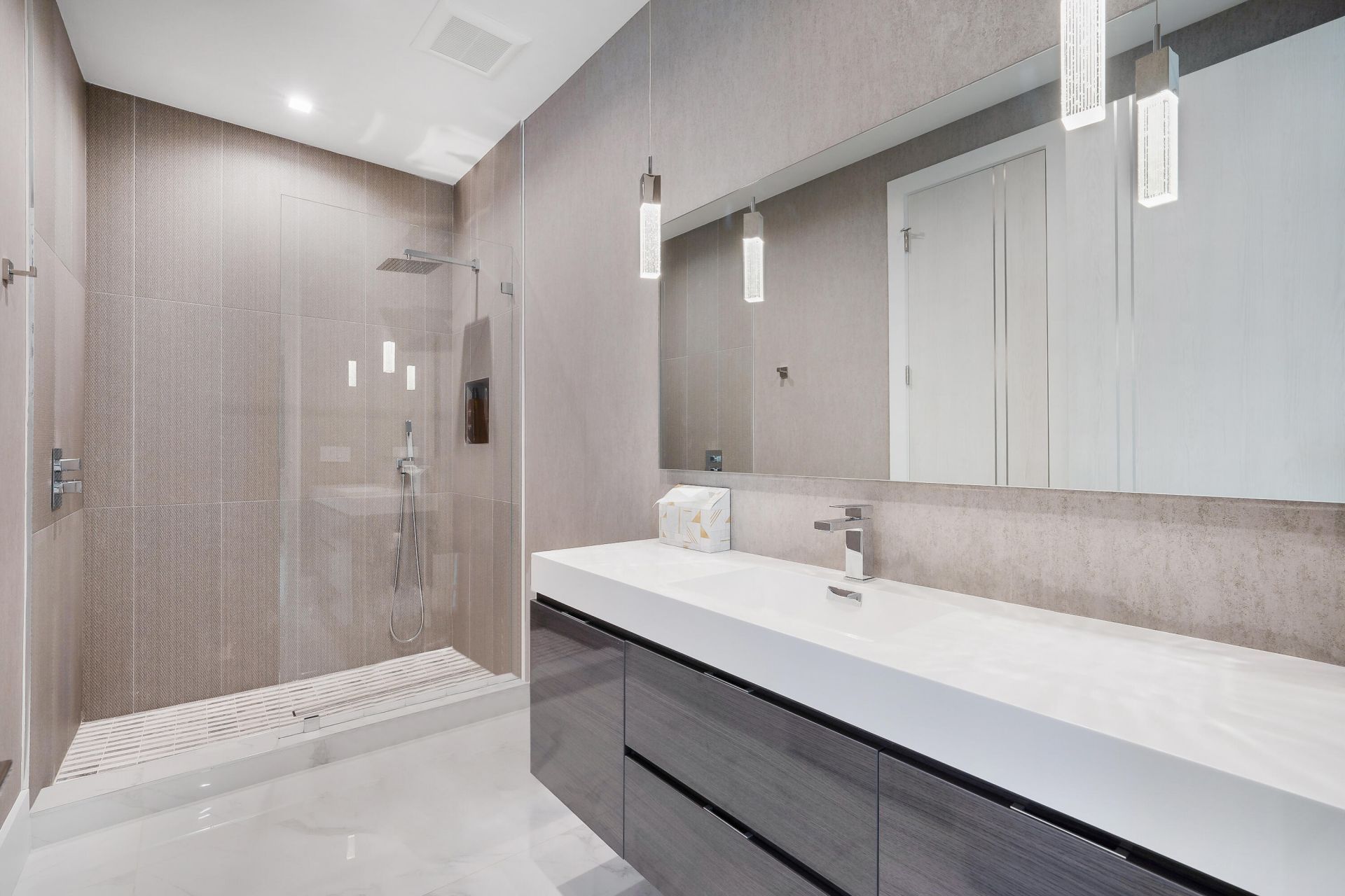 106 NE 16th Terrace, Fort Lauderdale, FL 33301 Photo