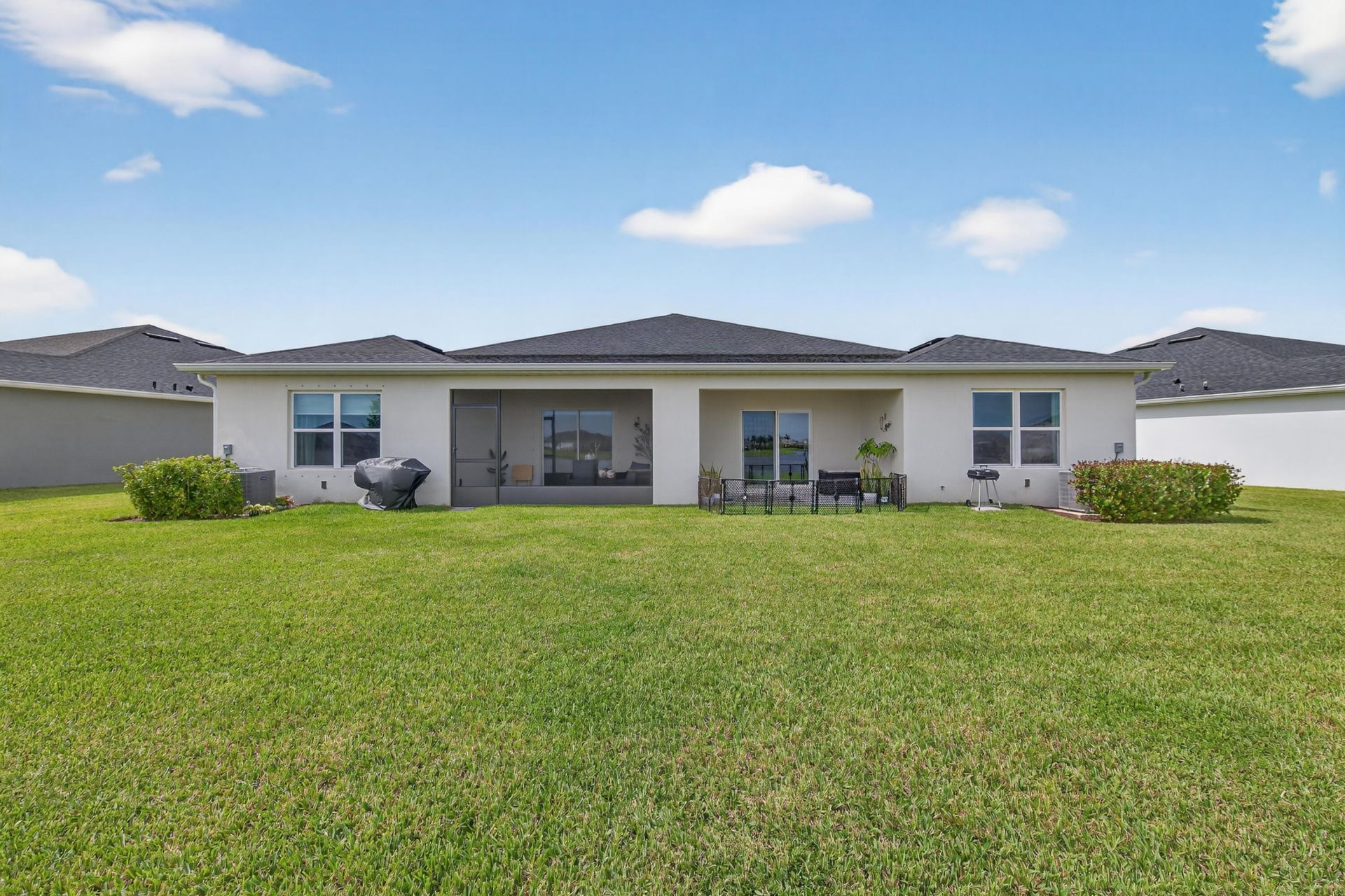 9473 SW Libertas Way, Port Saint Lucie, FL 34987 Photo