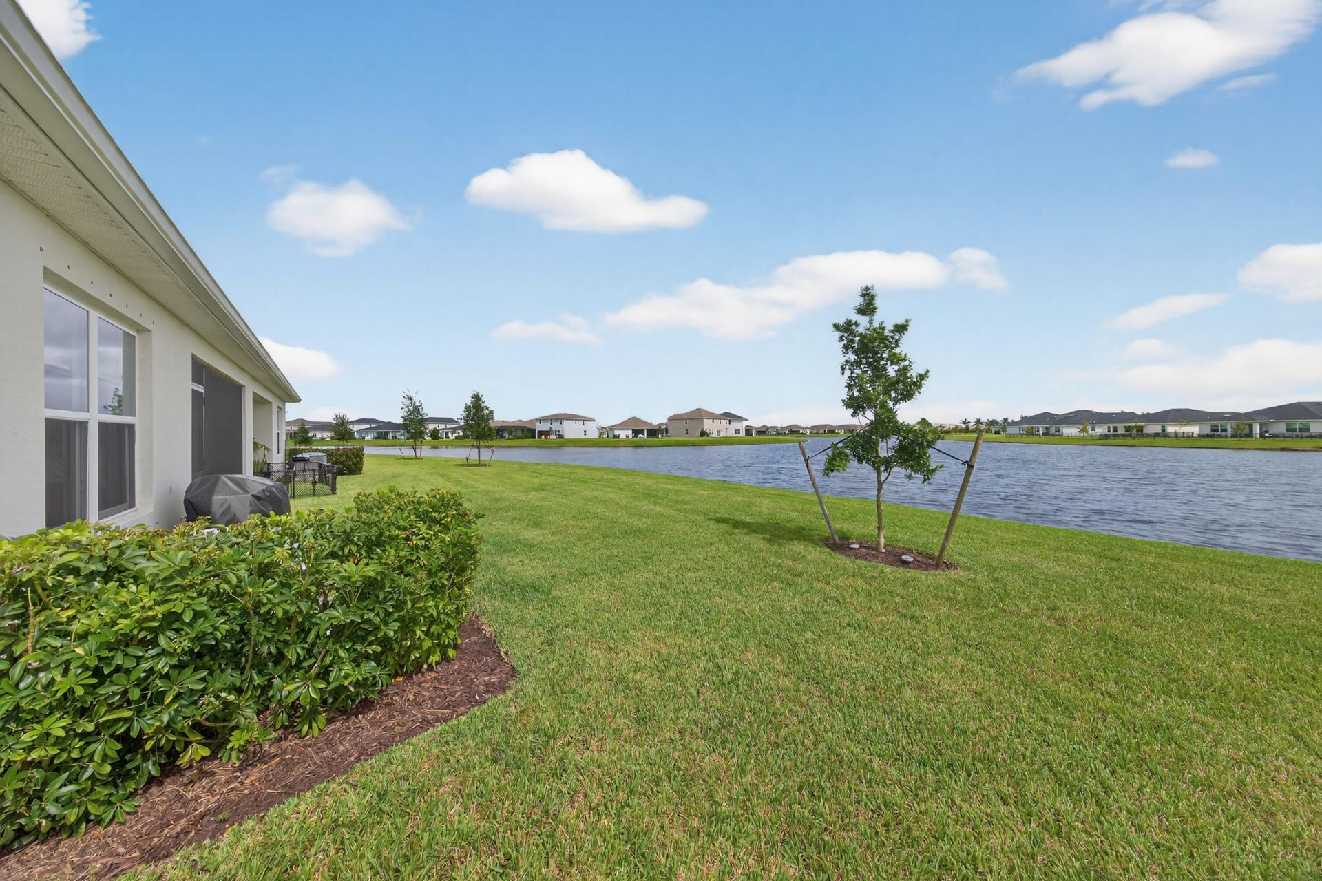 9473 SW Libertas Way, Port Saint Lucie, FL 34987 Photo