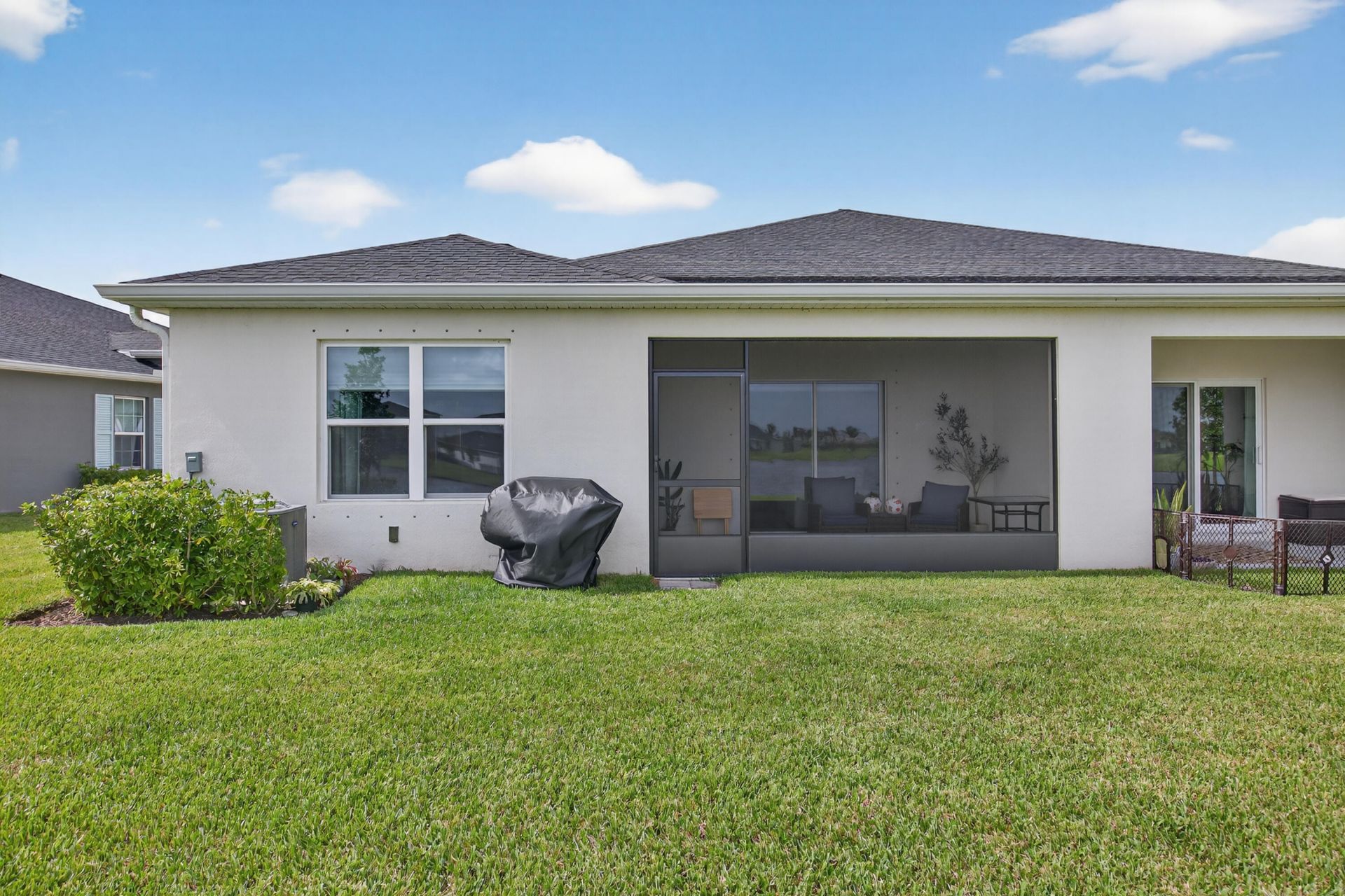9473 SW Libertas Way, Port Saint Lucie, FL 34987 Photo
