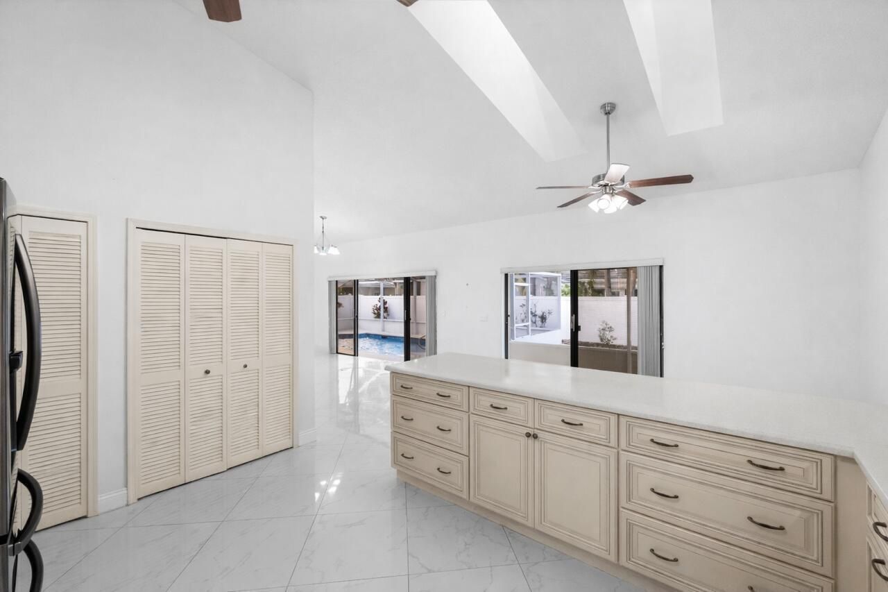 281 N Country Club Boulevard, Boca Raton, FL 33487 Photo