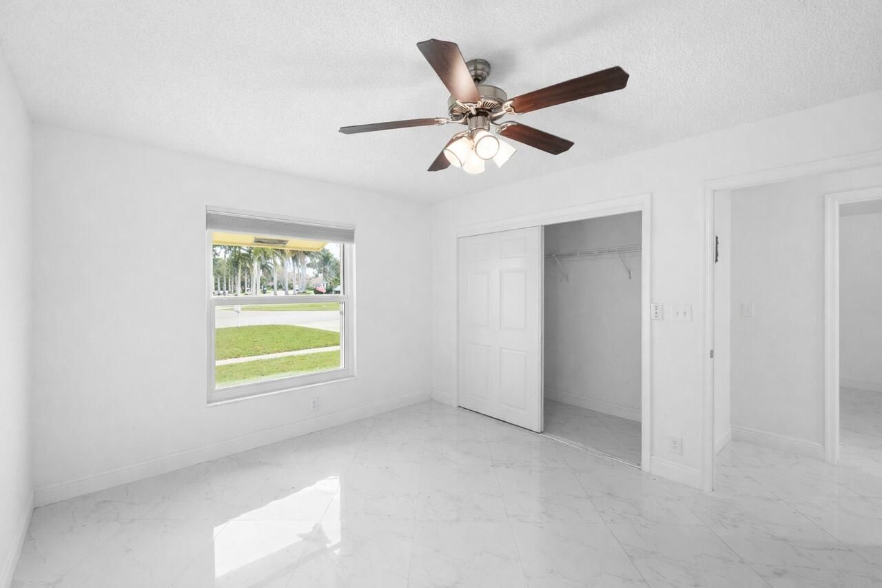 281 N Country Club Boulevard, Boca Raton, FL 33487 Photo