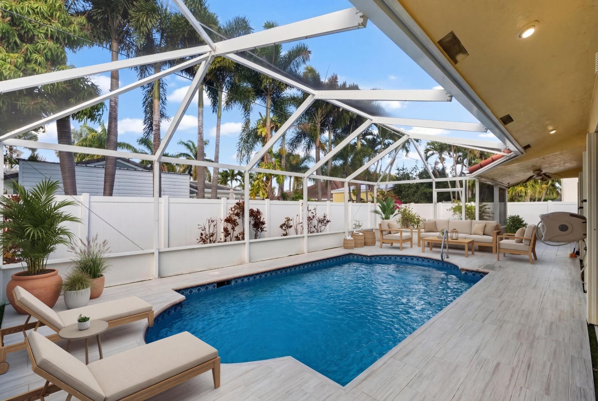 281 N Country Club Boulevard, Boca Raton, FL 33487 Photo