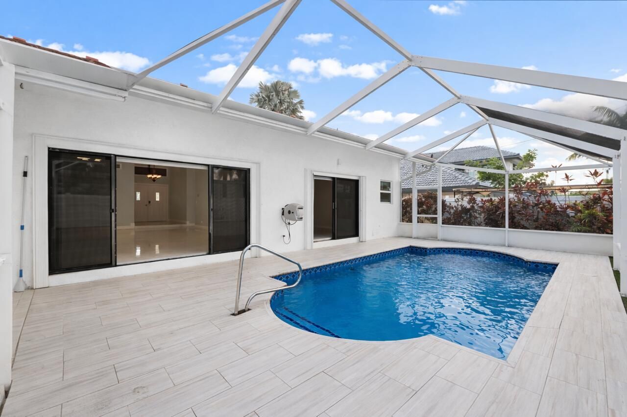 281 N Country Club Boulevard, Boca Raton, FL 33487 Photo