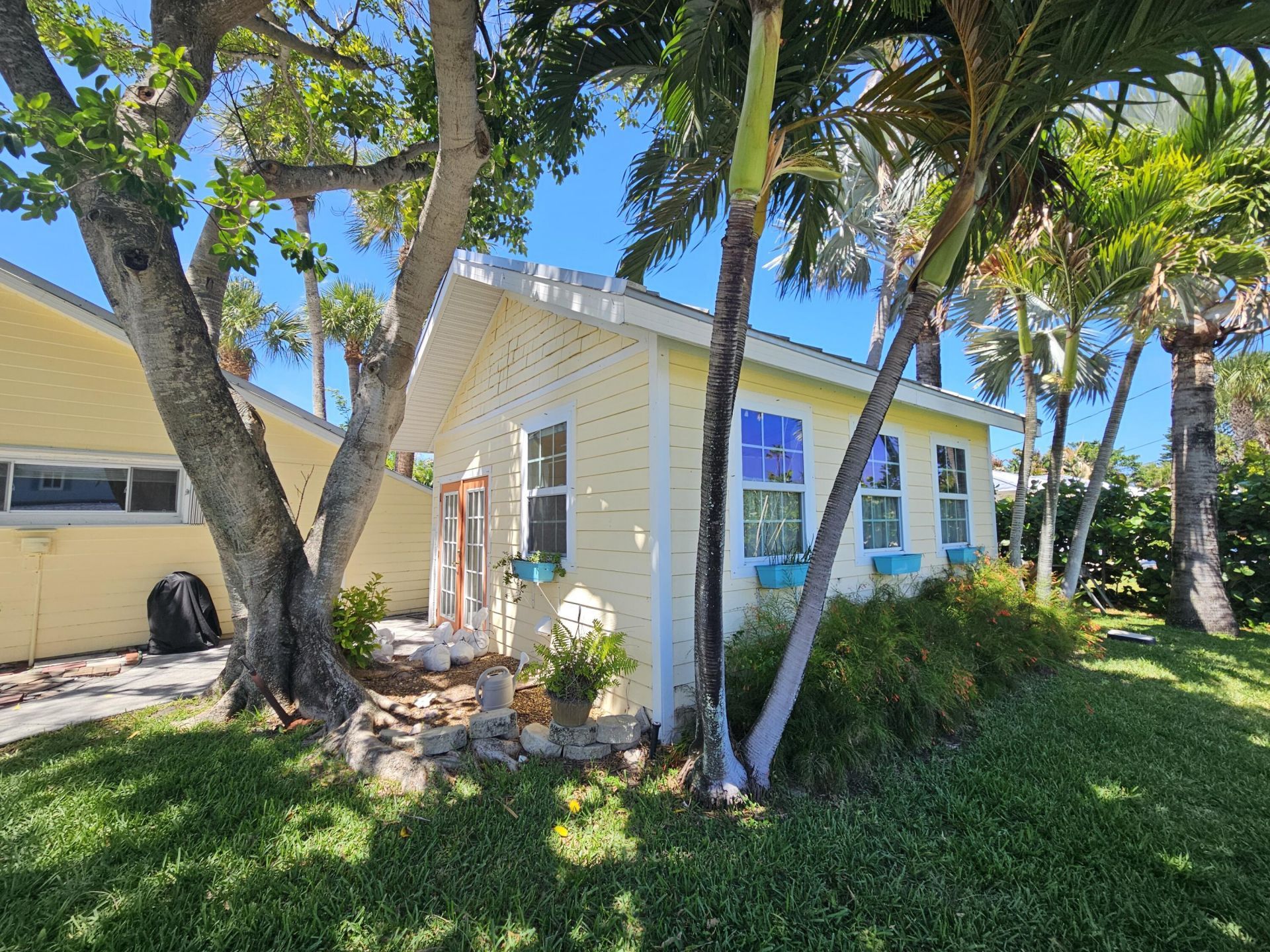 1906 S Ocean Drive, Fort Pierce, FL 34949 Photo