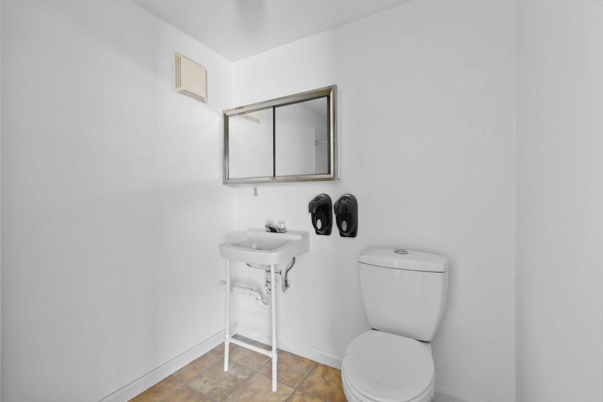 1200 Clare Avenue, West Palm Beach, FL 33401 Photo
