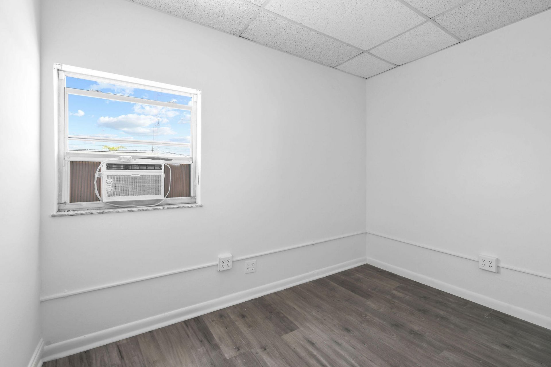 1200 Clare Avenue, West Palm Beach, FL 33401 Photo