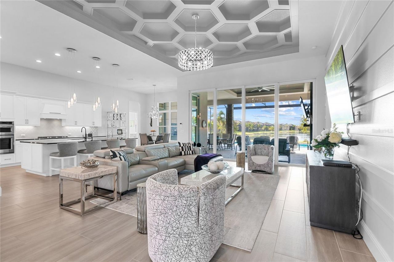 17238 Salerno Drive, Lakewood Ranch, FL 34202 Photo