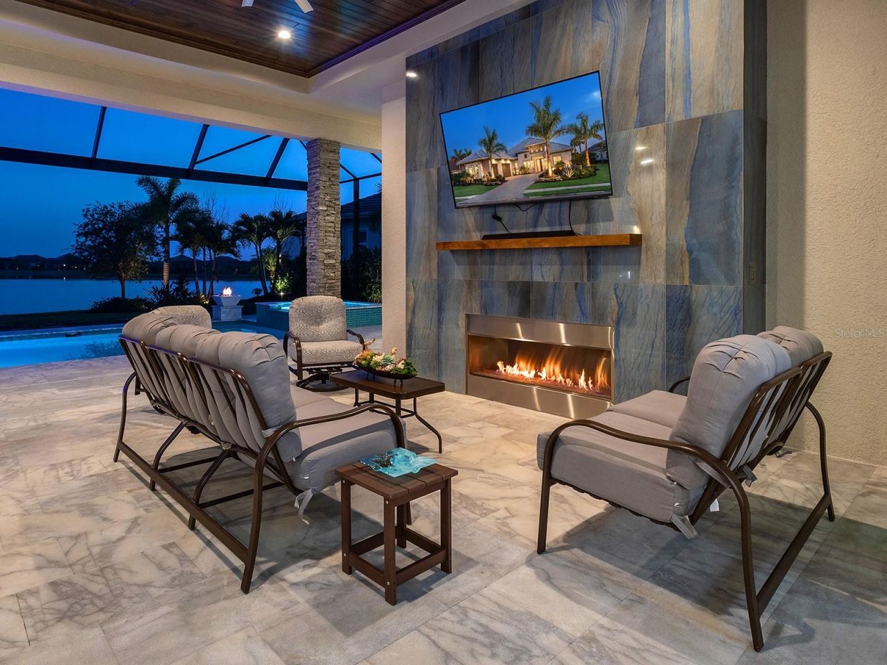 17238 Salerno Drive, Lakewood Ranch, FL 34202 Photo