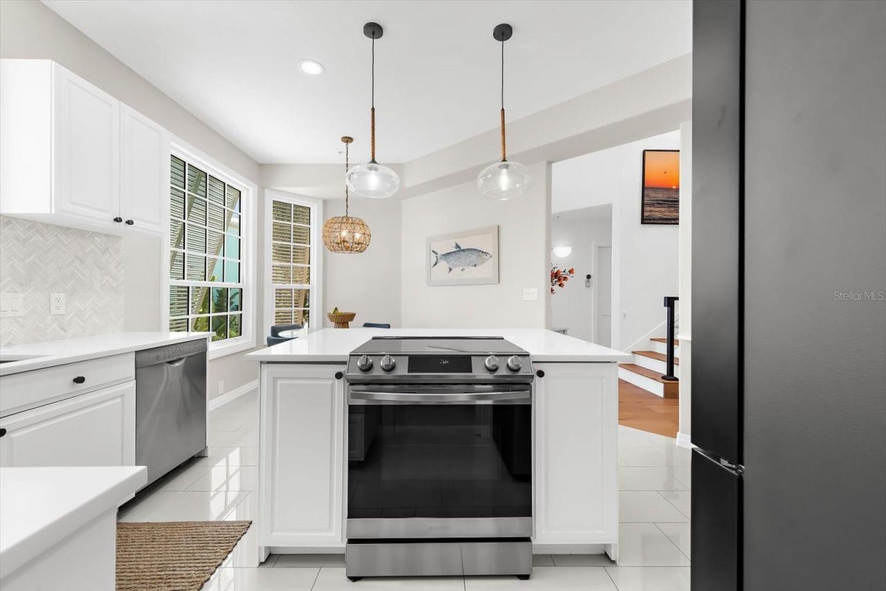 3941 Hamilton Club Circle, Unit 9, Sarasota, FL 34242 Photo