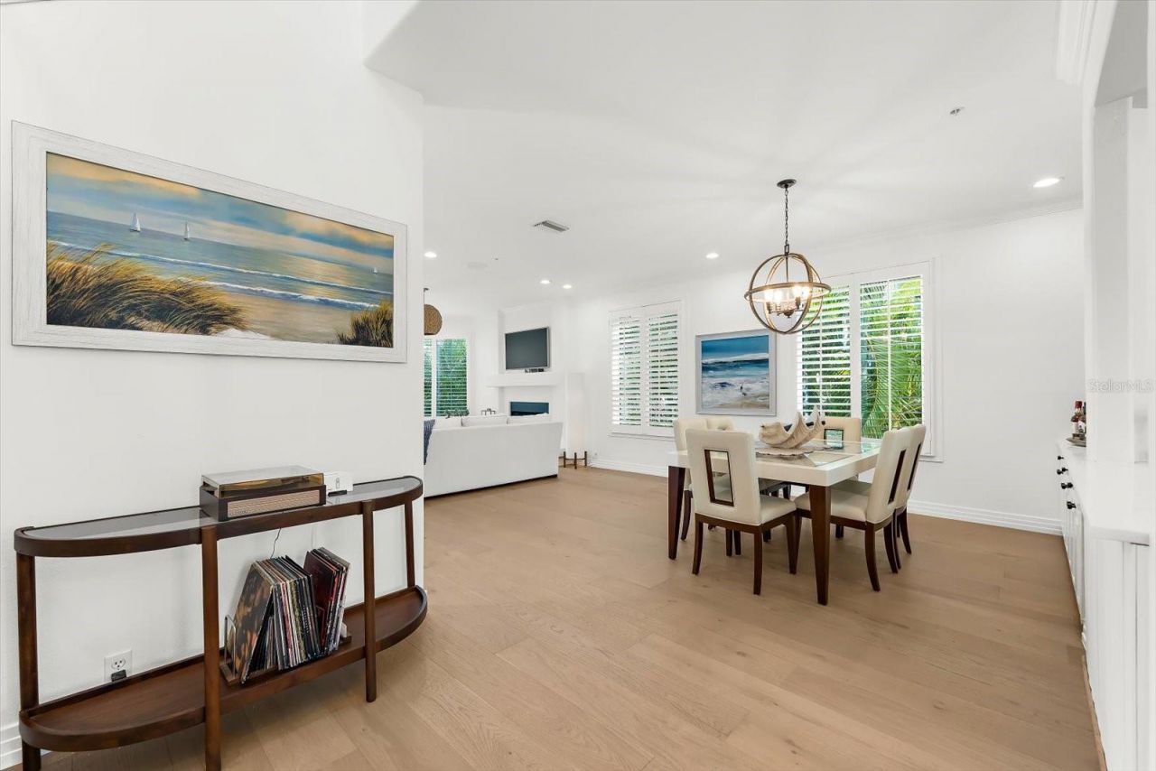 3941 Hamilton Club Circle, Unit 9, Sarasota, FL 34242 Photo