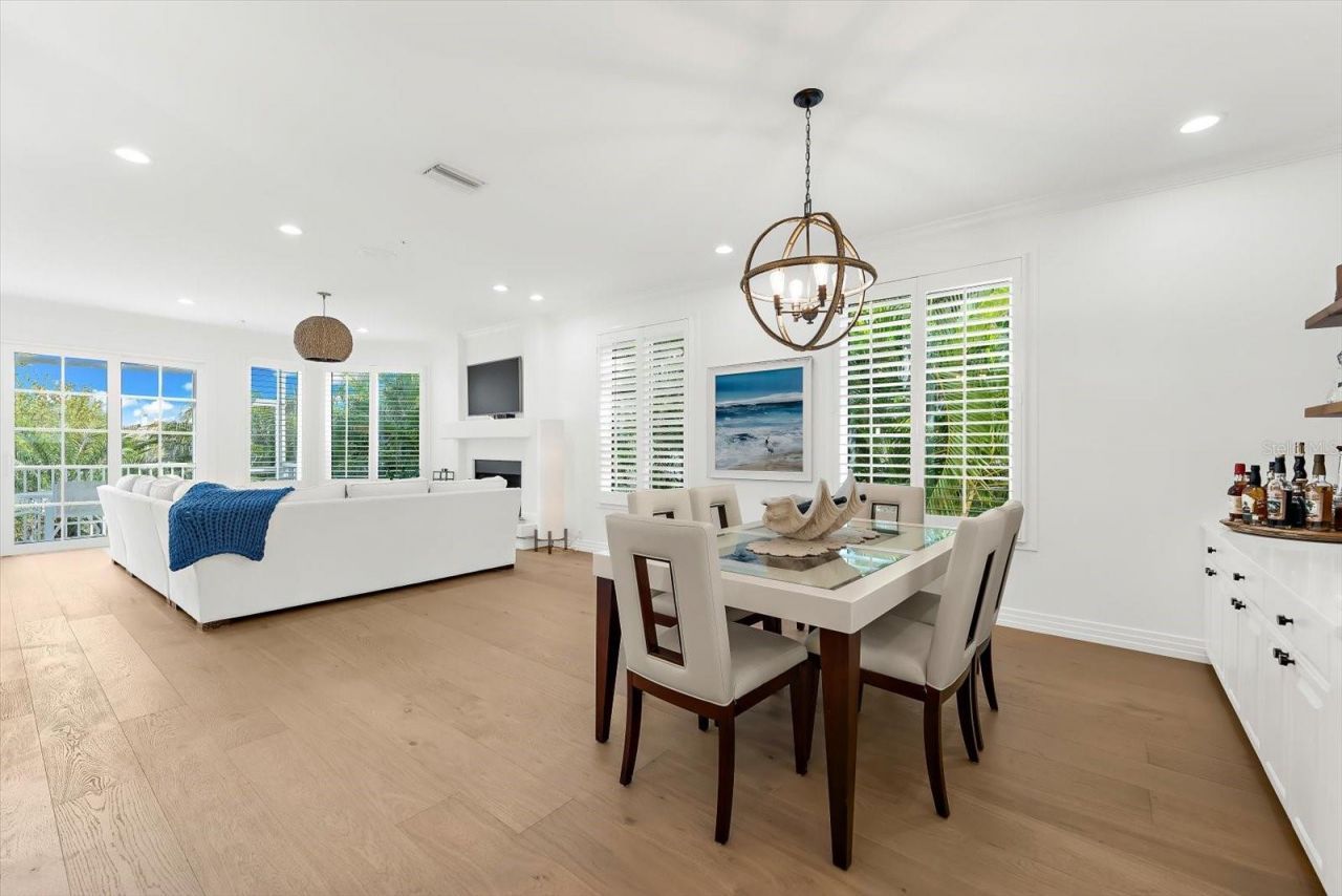 3941 Hamilton Club Circle, Unit 9, Sarasota, FL 34242 Photo