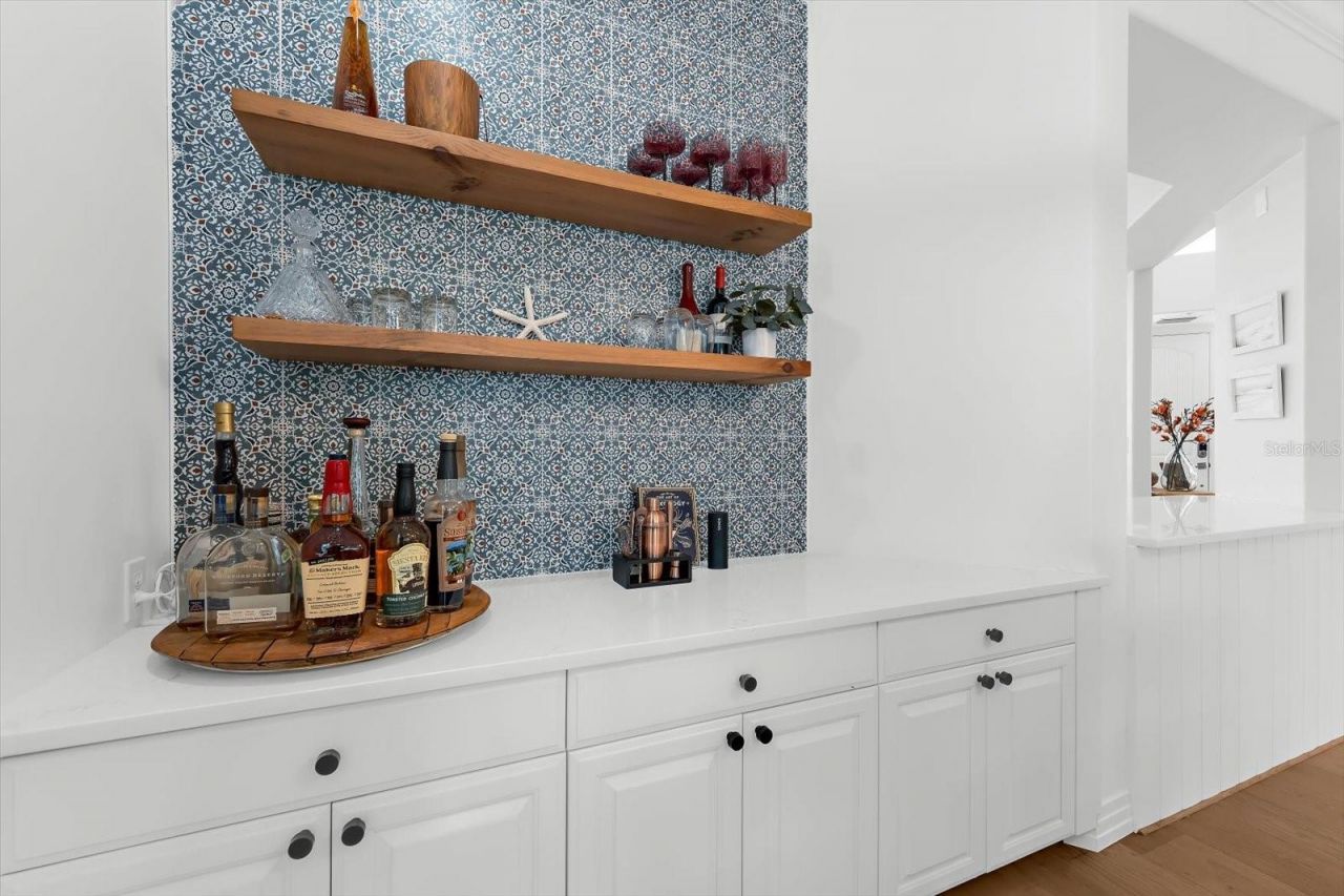 3941 Hamilton Club Circle, Unit 9, Sarasota, FL 34242 Photo