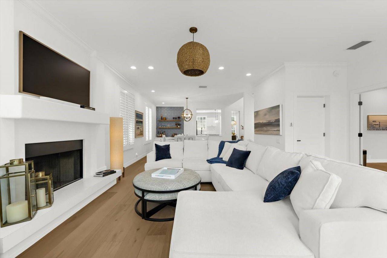 3941 Hamilton Club Circle, Unit 9, Sarasota, FL 34242 Photo