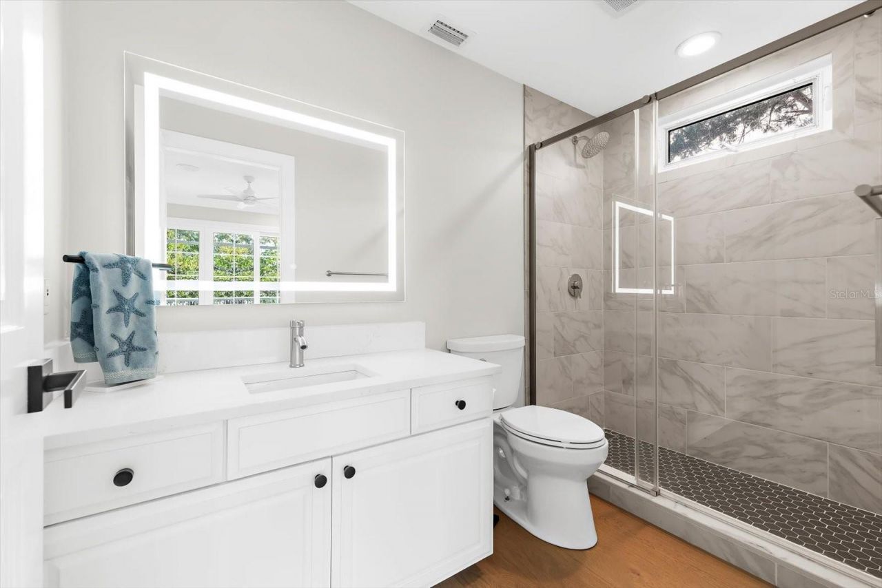 3941 Hamilton Club Circle, Unit 9, Sarasota, FL 34242 Photo