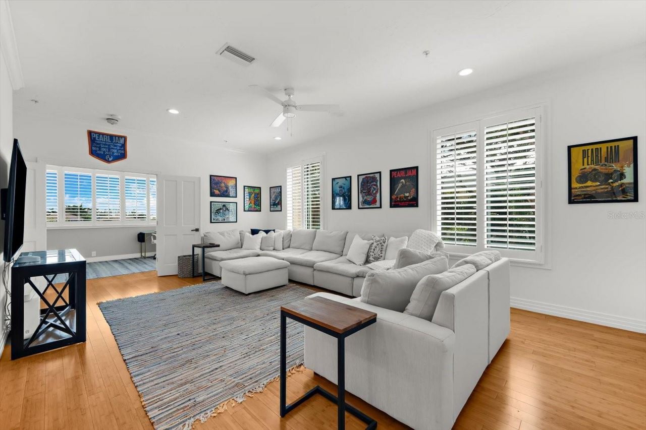 3941 Hamilton Club Circle, Unit 9, Sarasota, FL 34242 Photo