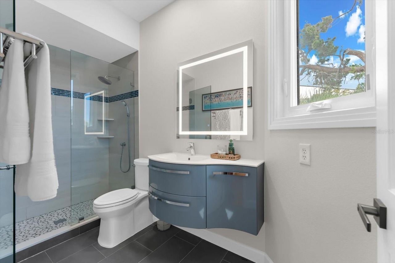 3941 Hamilton Club Circle, Unit 9, Sarasota, FL 34242 Photo