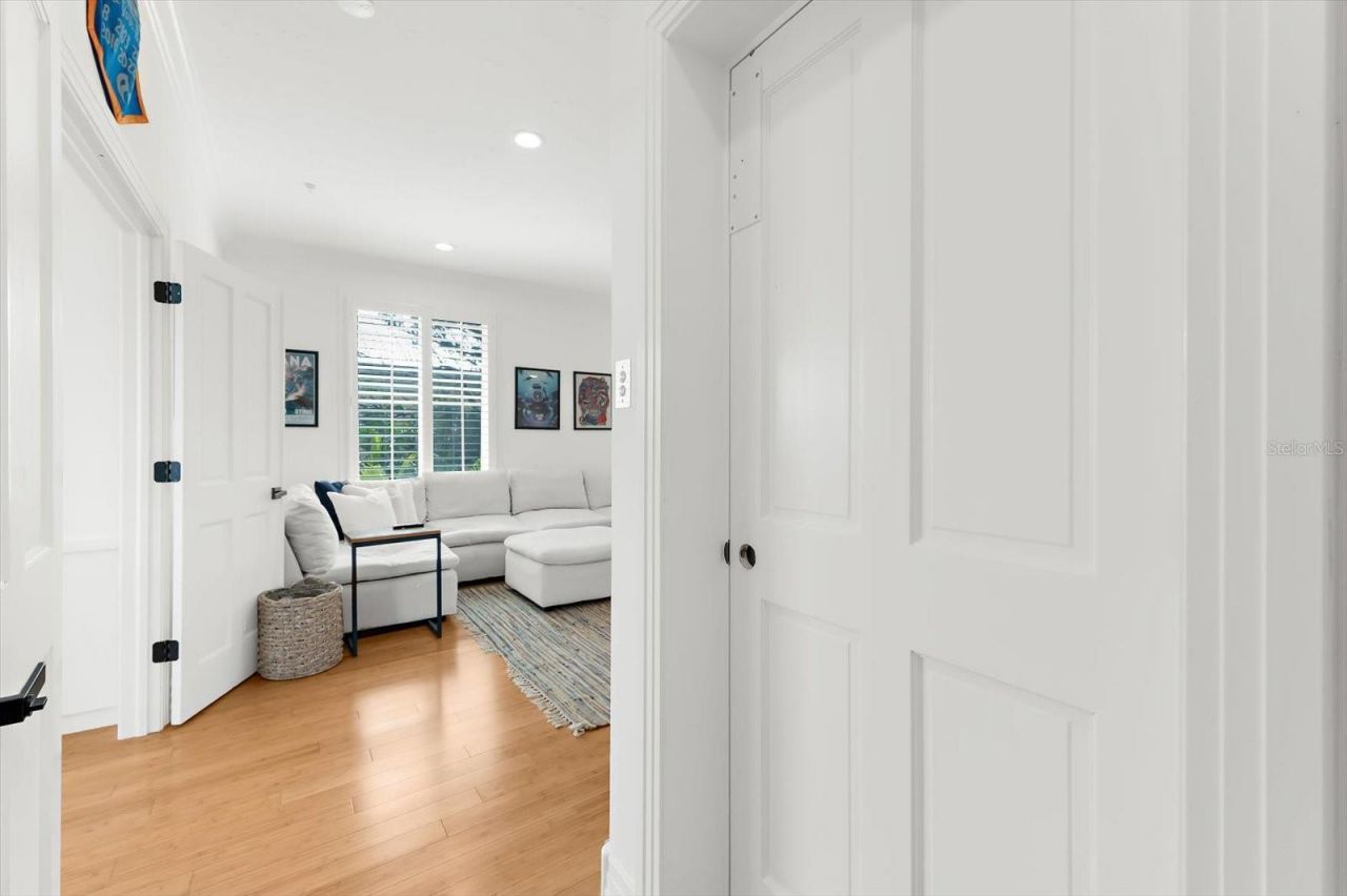 3941 Hamilton Club Circle, Unit 9, Sarasota, FL 34242 Photo