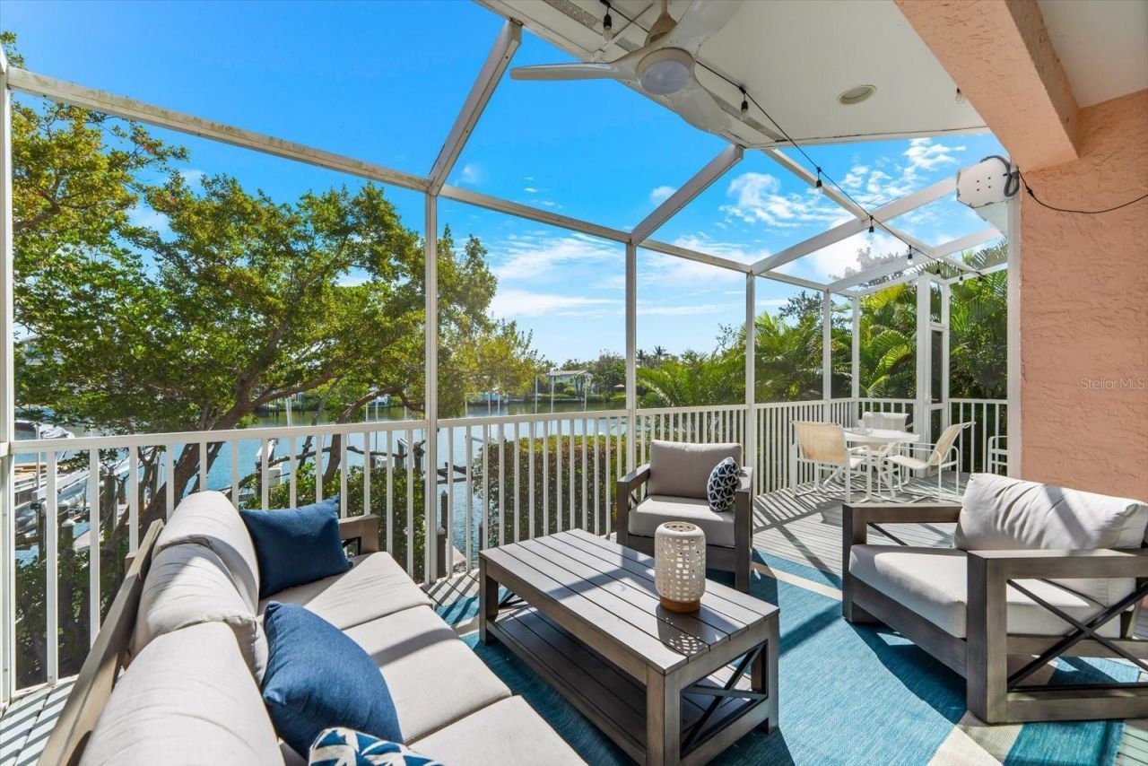 3941 Hamilton Club Circle, Unit 9, Sarasota, FL 34242 Photo