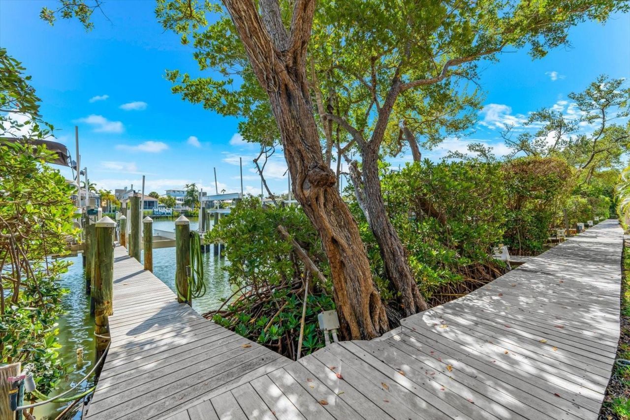 3941 Hamilton Club Circle, Unit 9, Sarasota, FL 34242 Photo
