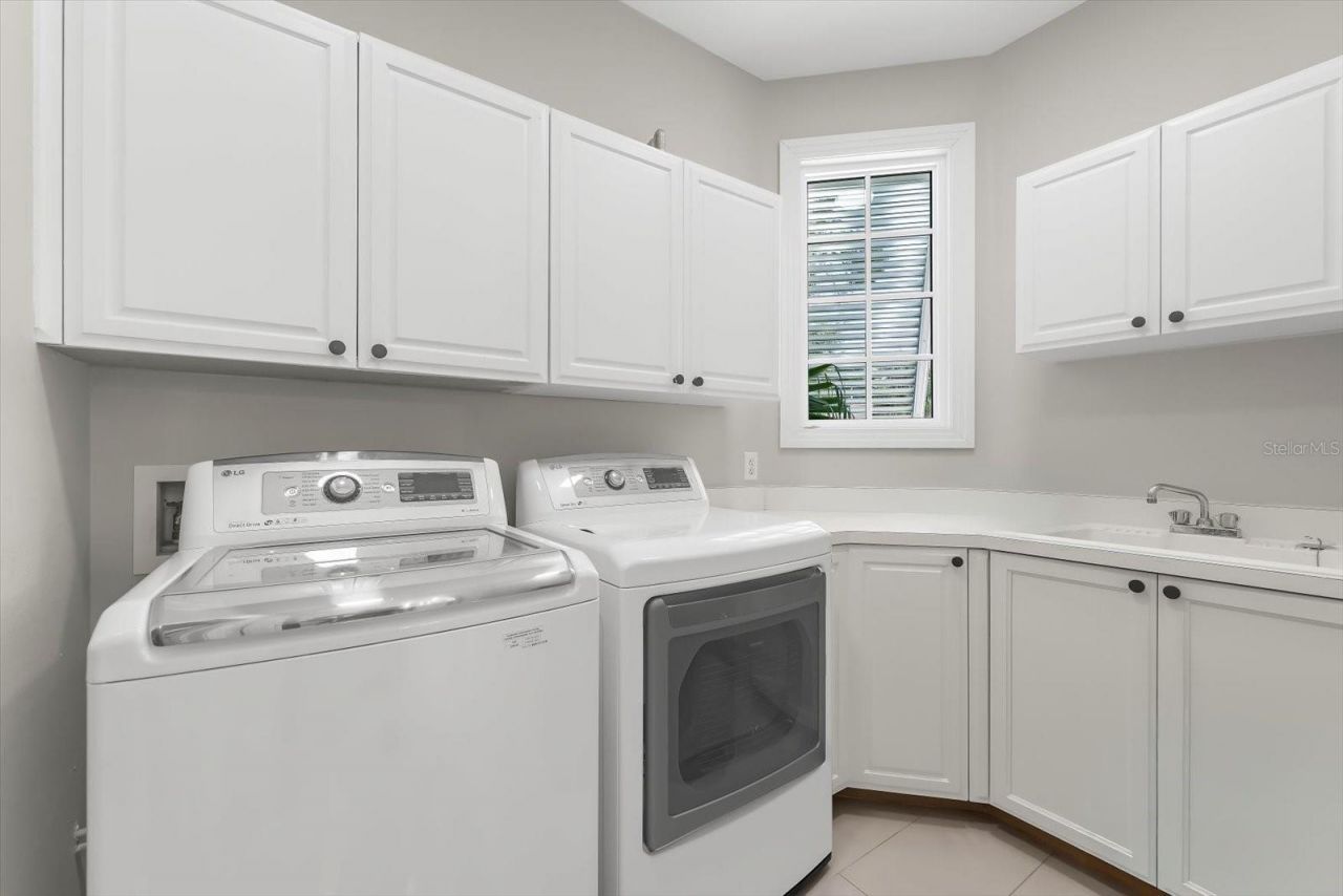 3941 Hamilton Club Circle, Unit 9, Sarasota, FL 34242 Photo