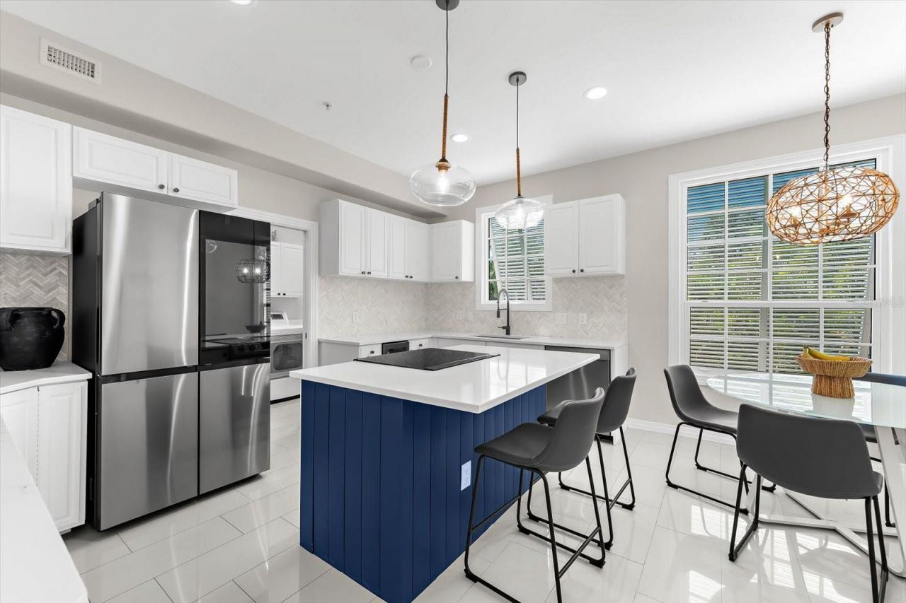 3941 Hamilton Club Circle, Unit 9, Sarasota, FL 34242 Photo