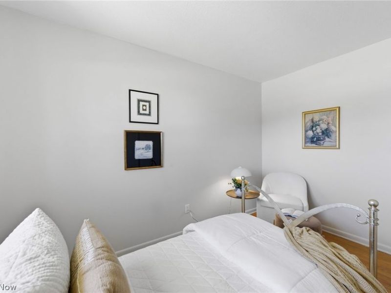 3740 W 214th Street, Fairview Park, OH 44126 Photo 27