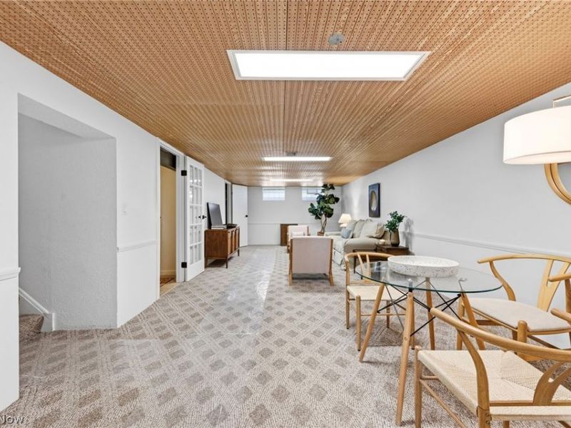 3740 W 214th Street, Fairview Park, OH 44126 Photo 30