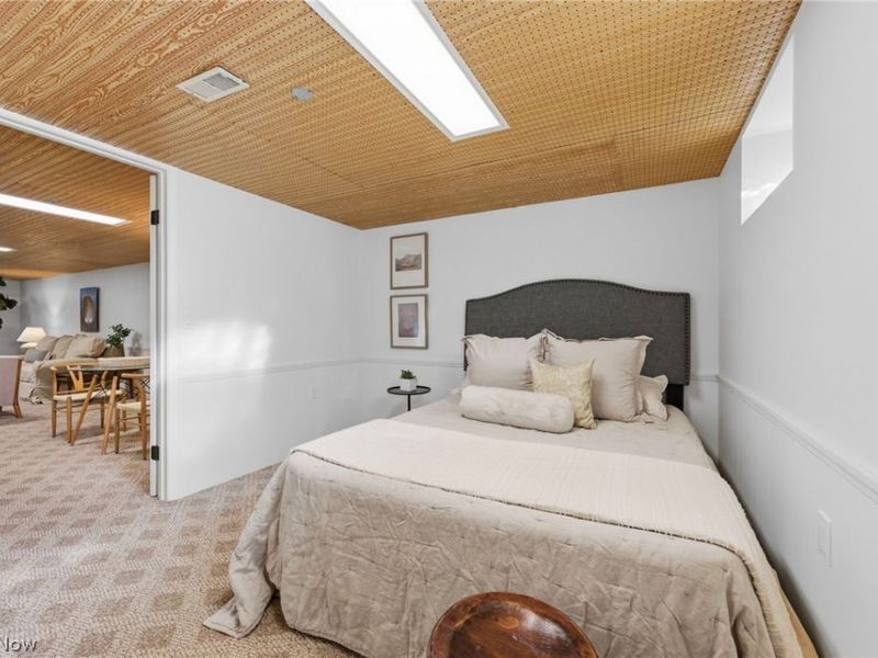 3740 W 214th Street, Fairview Park, OH 44126 Photo 32