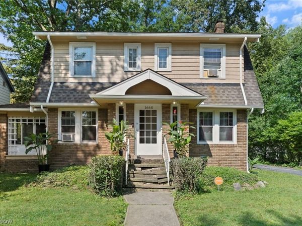 1660 Maple Road , Cleveland Heights, OH 44121