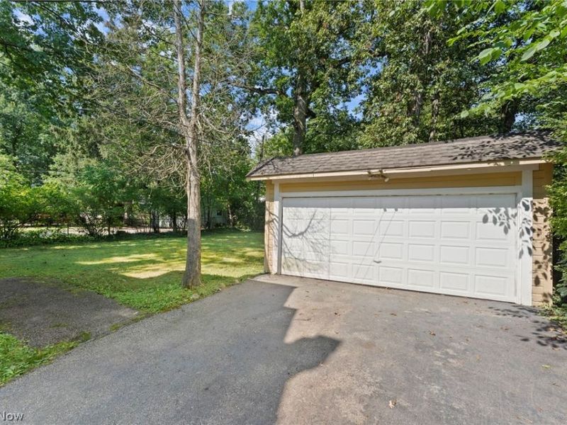 1660 Maple Road, Cleveland Heights, OH 44121 Photo 27