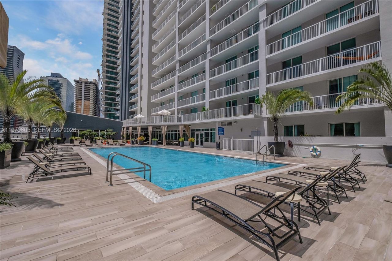 1250 S Miami Ave , Unit 2802, Miami, FL 33130 Photo